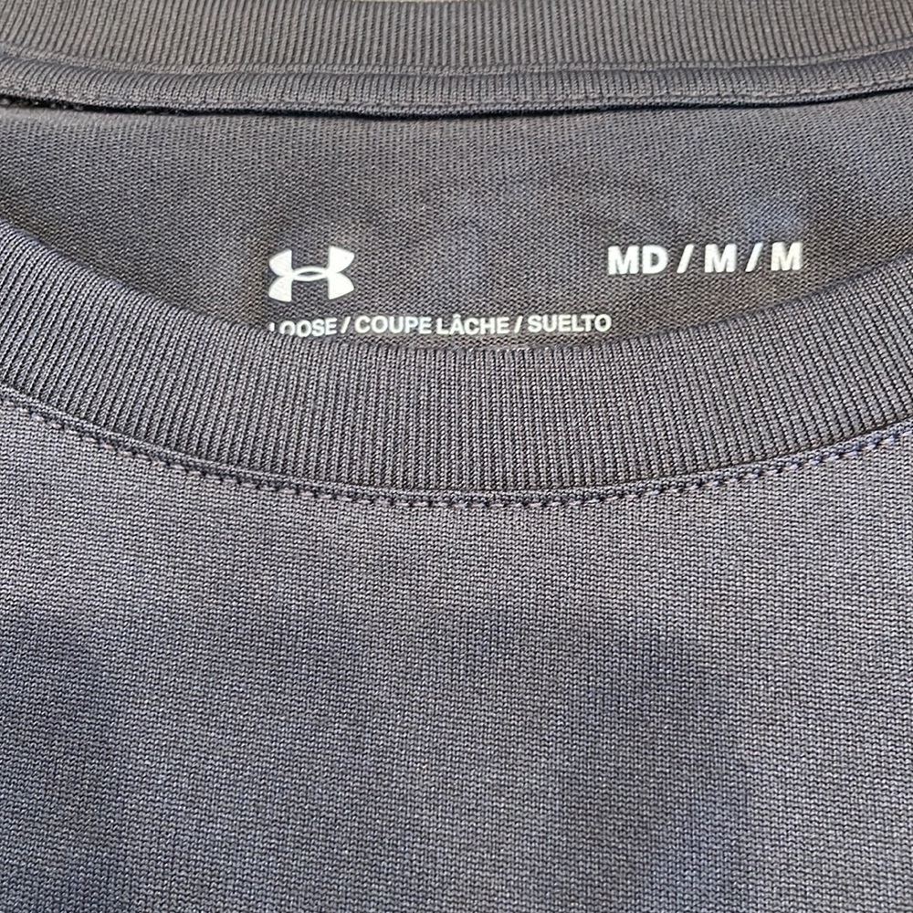 Under Armour ladies shirt - Picture 3 of 4